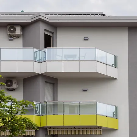 Appartement Linz 24 *